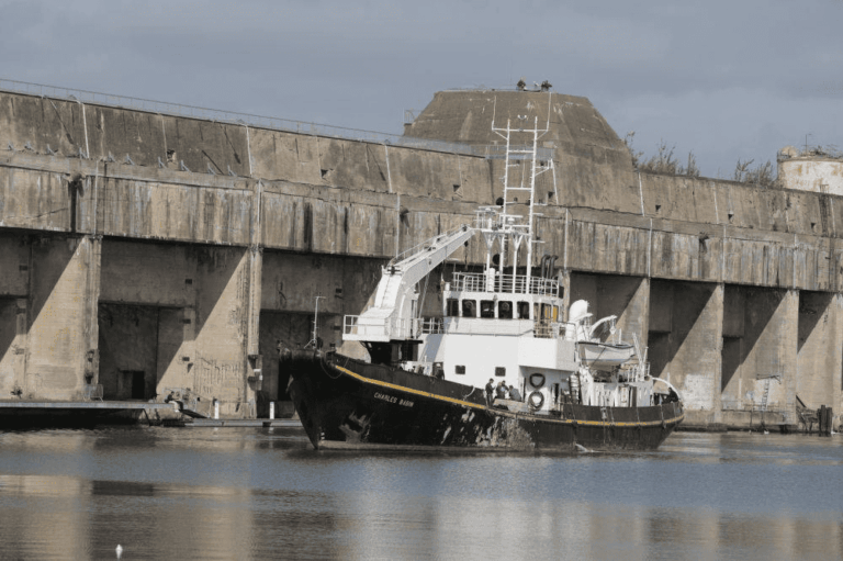 Le baliseur des Ponts et Chaussée le Charles Babin. Musee-Saint-Nazaire.bzh